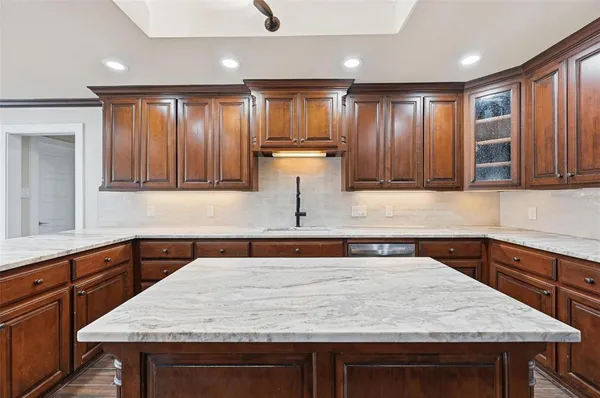 $899,999 | 7401 Bent Trail, Mansfield, TX 76063