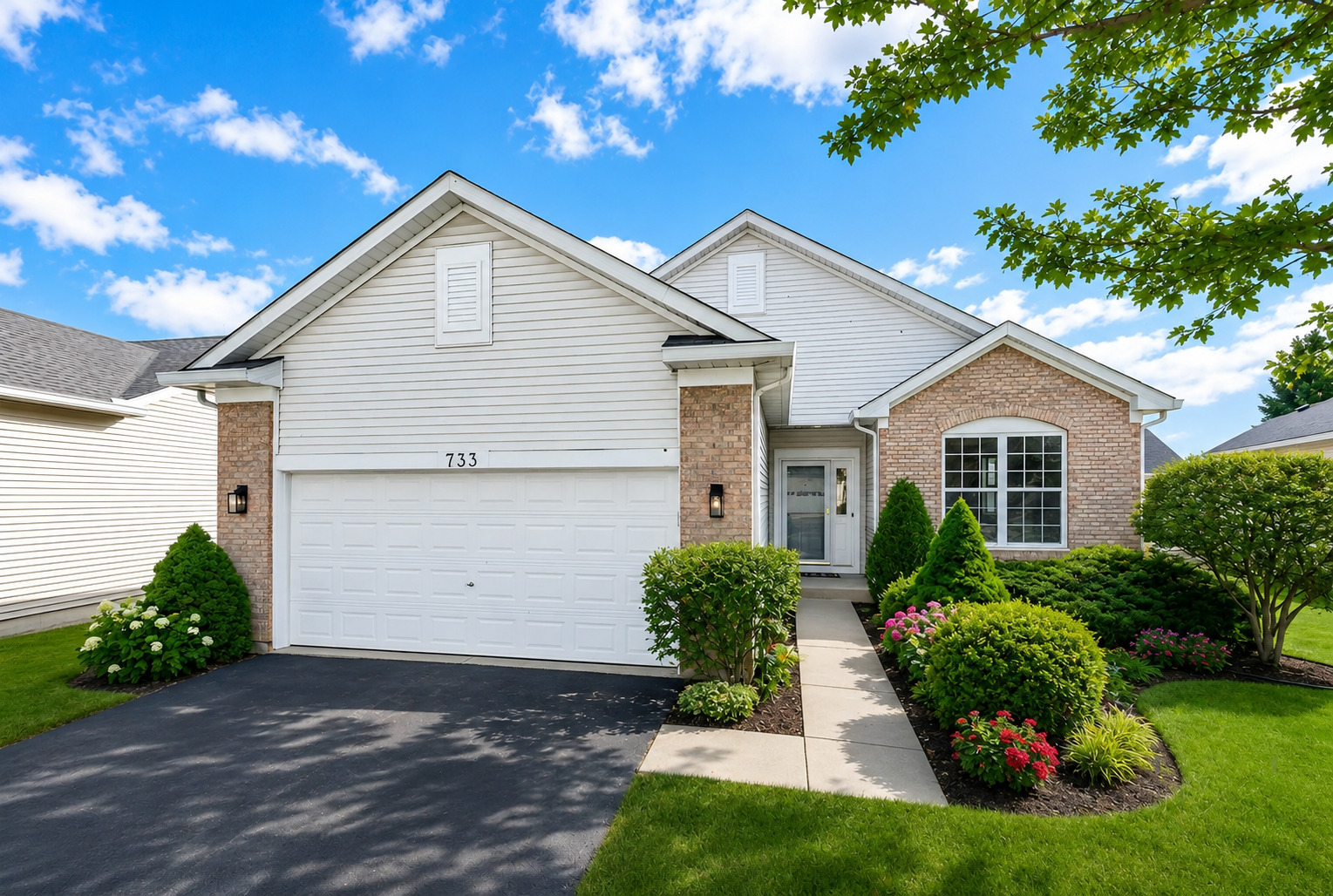 733 Mecosta Lane Romeoville, IL 60446 - Photo 1 of 34