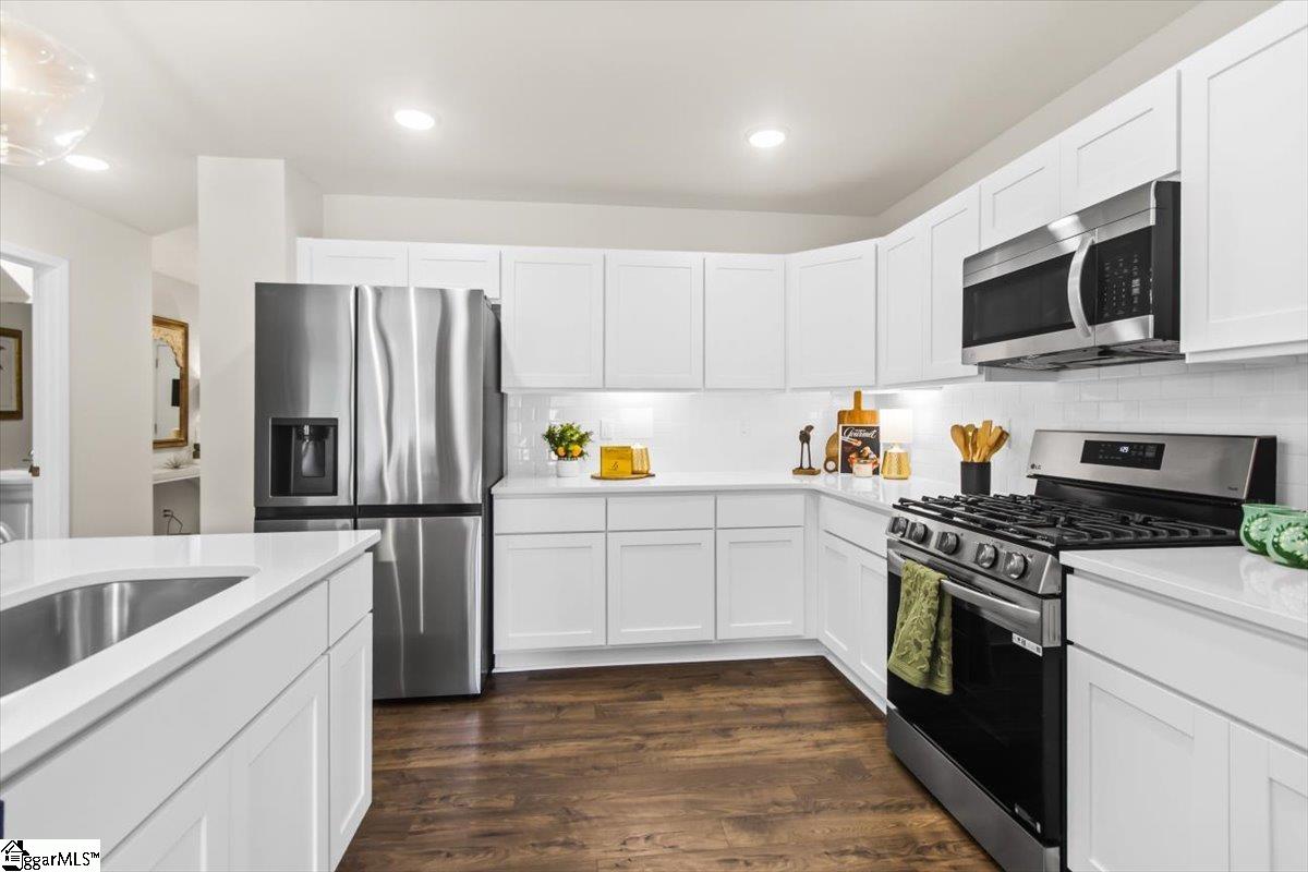 207 Stonyway Lane Easley, SC 29640 - Photo 30 of 37