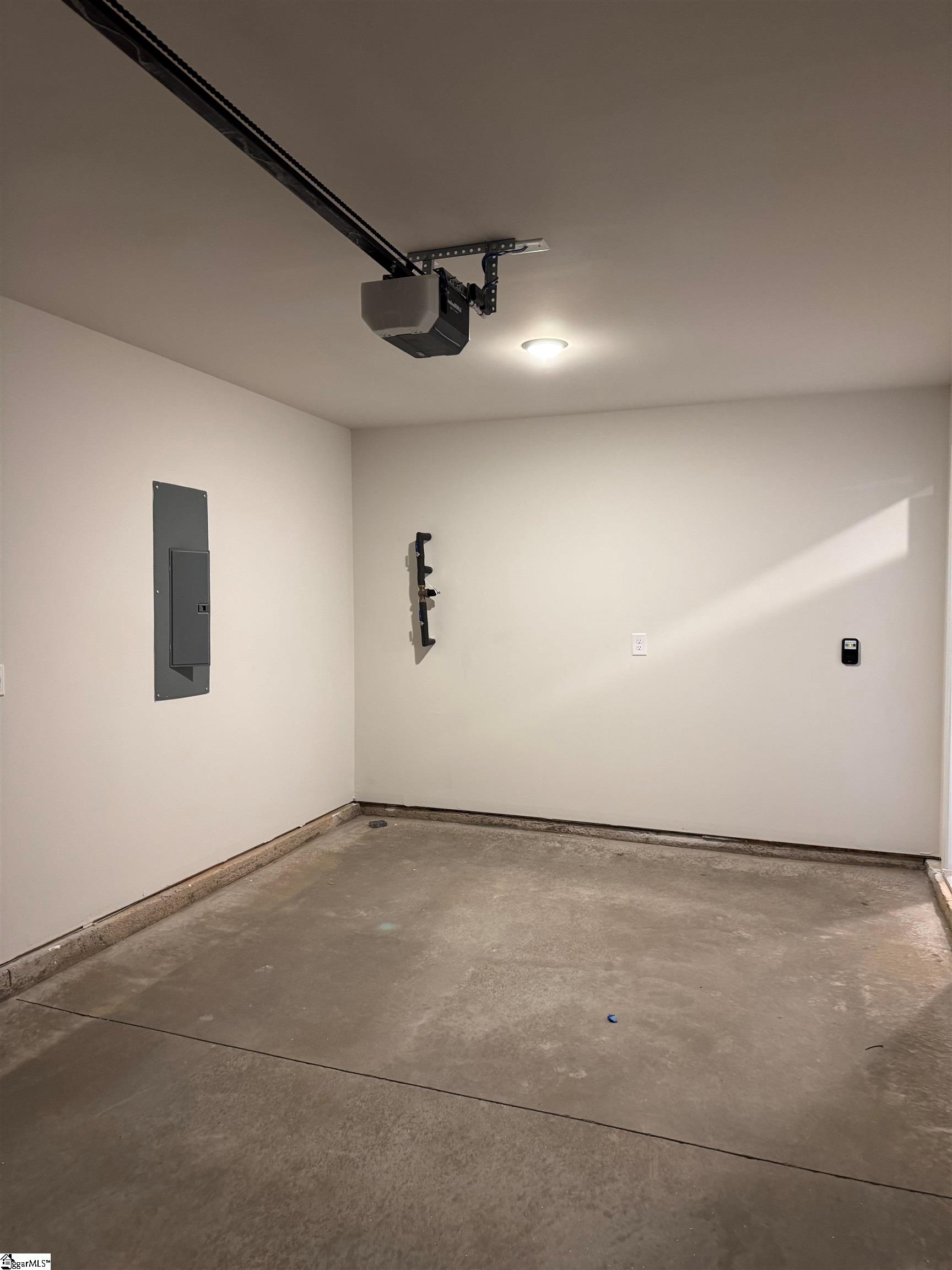 207 Stonyway Lane Easley, SC 29640 - Photo 5 of 25