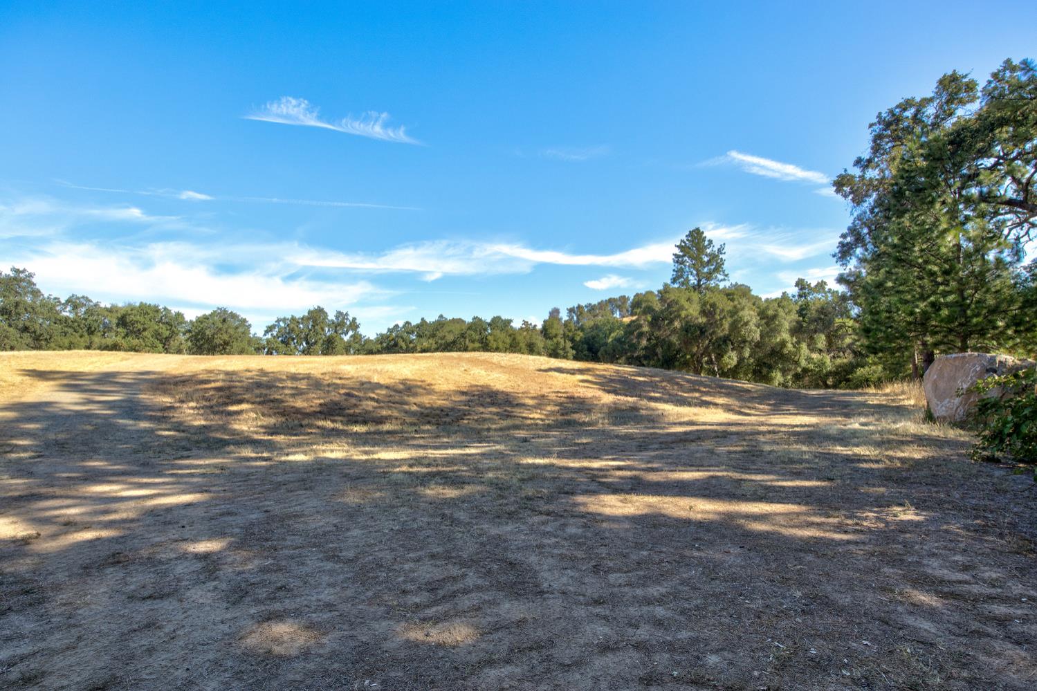13555 Oakstream Road Plymouth, CA 95669 - Photo 15 of 43 a view of an ocean beach