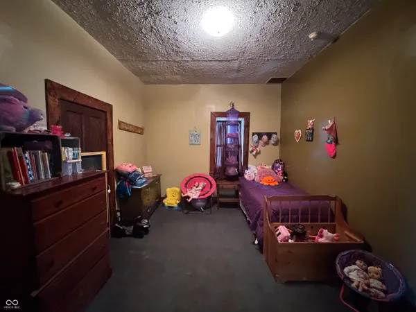 $159,500 | 7120 Highway 52, Arlington, IN 46104