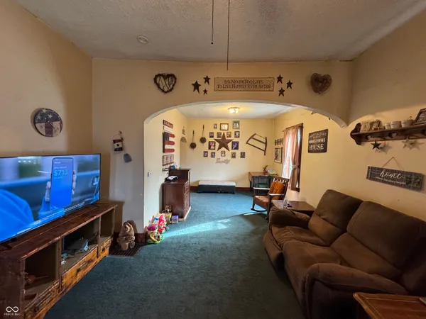 $159,500 | 7120 Highway 52, Arlington, IN 46104