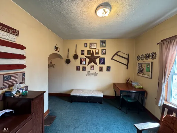 $159,500 | 7120 Highway 52, Arlington, IN 46104