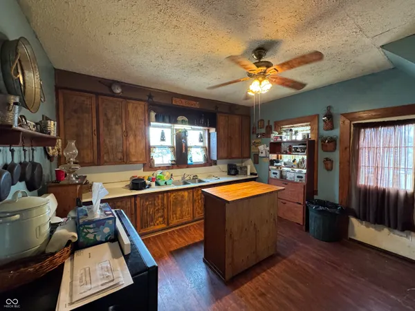 $159,500 | 7120 Highway 52, Arlington, IN 46104