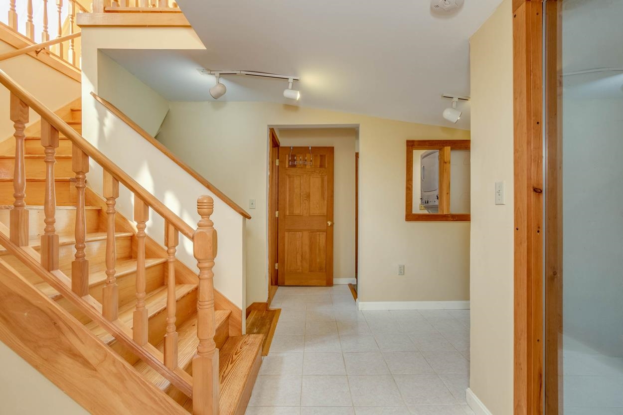 71 Gile Hill Road Bow, NH 03304 - Photo 10 of 40 Gallery Image 10