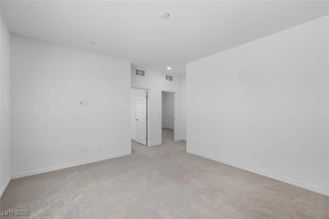 $575,000 | 600 Carriage Hill Drive, Unit 1094, Las Vegas, NV 89138