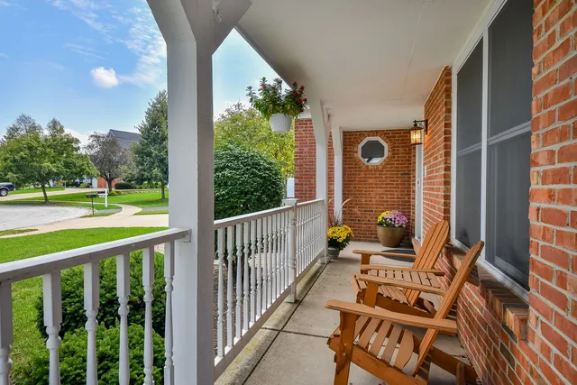 $705,900 | 310 Westhaven Circle, Geneva, IL 60134