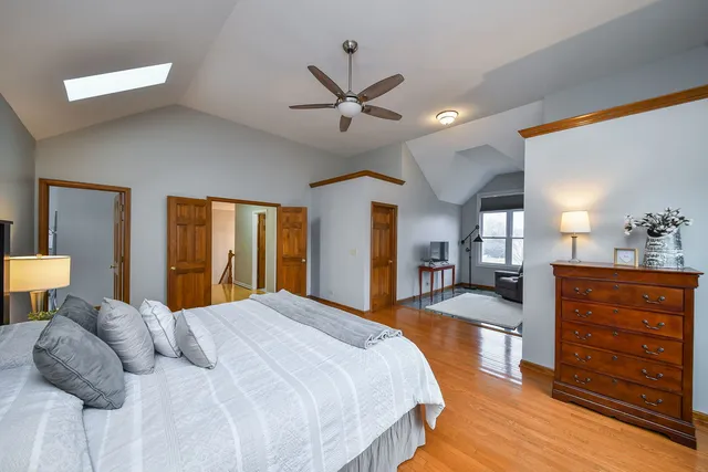 $705,900 | 310 Westhaven Circle, Geneva, IL 60134