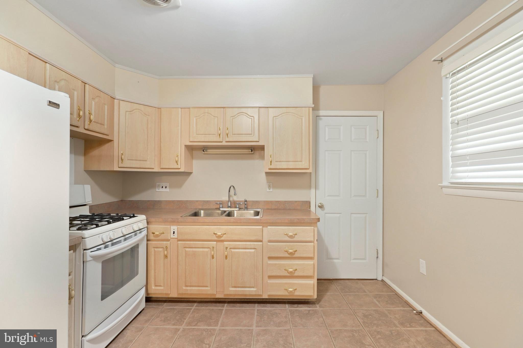 6915 Northgate Parkway Clinton, MD 20735 - Photo 13 of 53