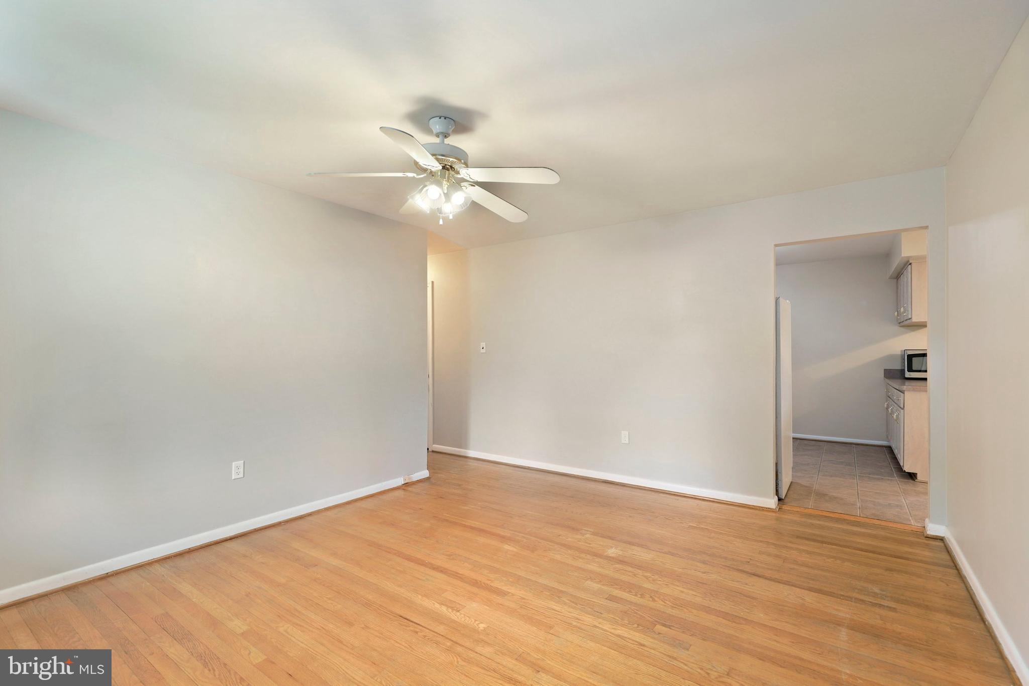 6915 Northgate Parkway Clinton, MD 20735 - Photo 4 of 53