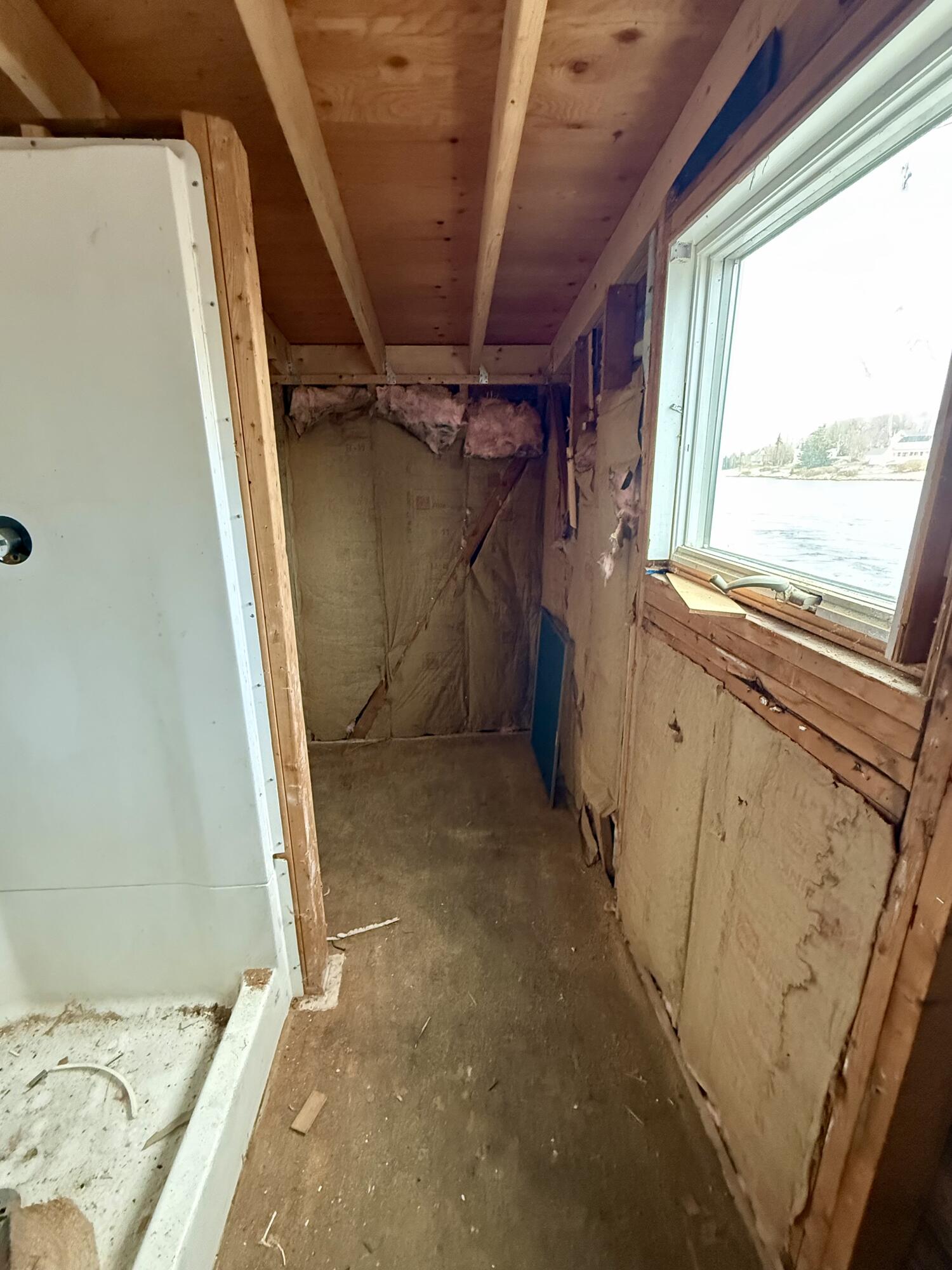 10 West Main Street Vinalhaven, ME 04863 - Photo 15 of 23 IMG_4789