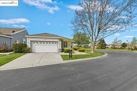 $427,000 | 17 Arrowhead Court, Rio Vista, CA 94571