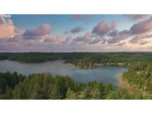 $149,900 | Woahink Drive, Unit TL6501, Florence, OR 97439