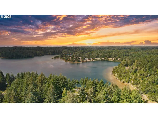 $149,900 | Woahink Drive, Unit TL6501, Florence, OR 97439