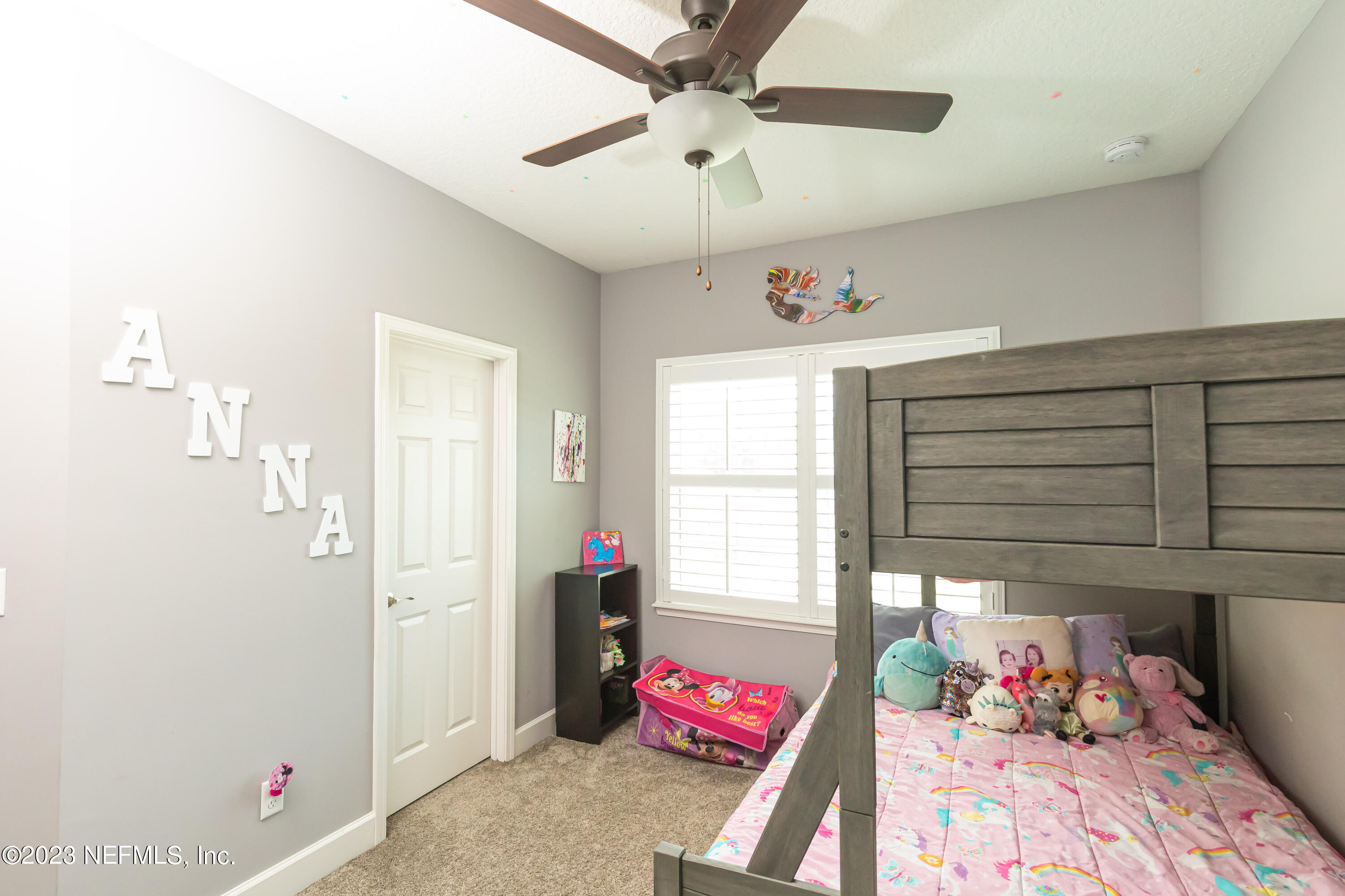 299 Tate Lane St. Johns, FL 32259 - Photo 44 of 55 a hallway with a window