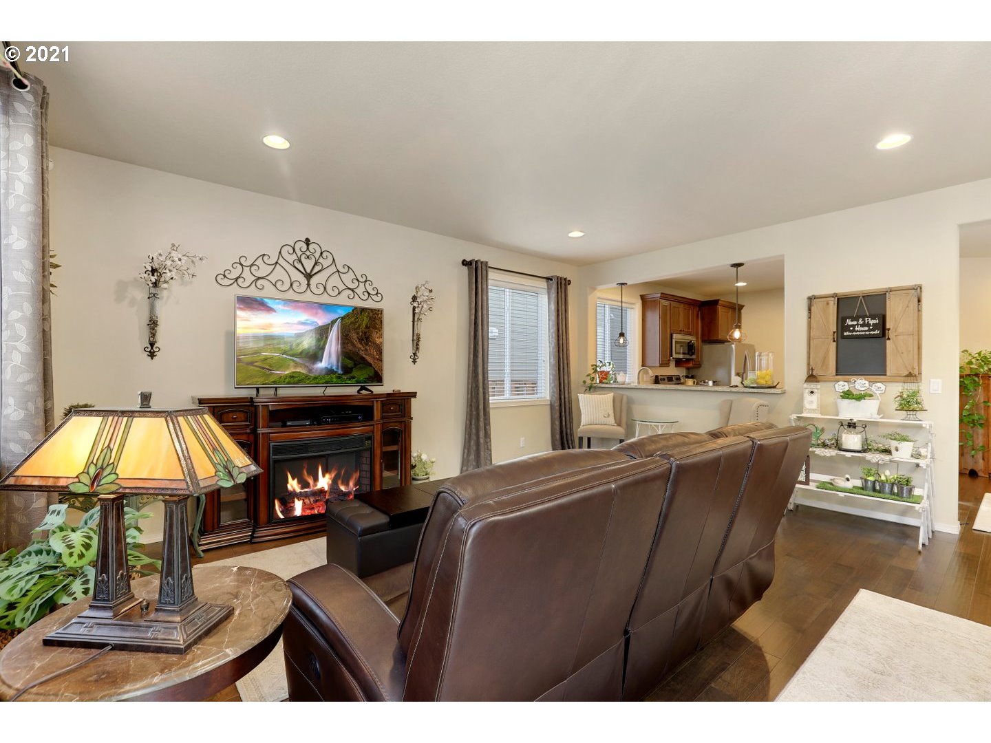 1414 Northeast 170th Circle Ridgefield, WA 98642 - Photo 3 of 32