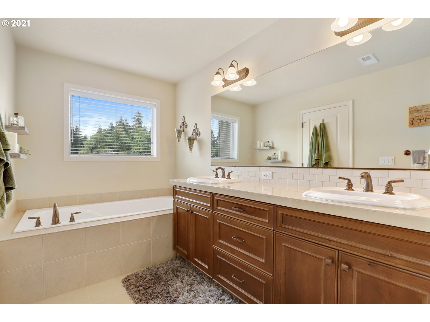 1414 Northeast 170th Circle Ridgefield, WA 98642 - Photo 21 of 32