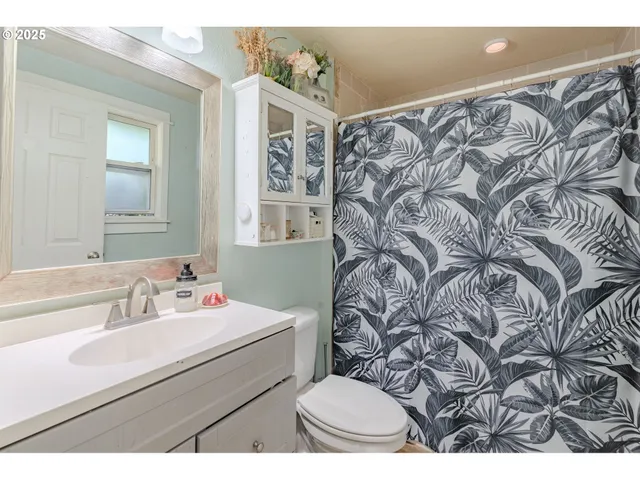 $469,900 | 1016 Northeast 163rd Avenue, Vancouver, WA 98684