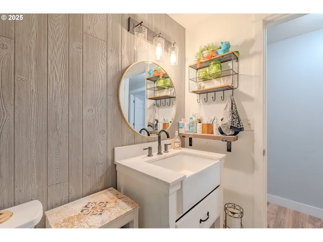 $469,900 | 1016 Northeast 163rd Avenue, Vancouver, WA 98684