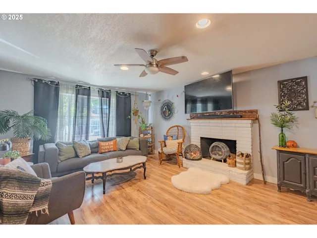 $469,900 | 1016 Northeast 163rd Avenue, Vancouver, WA 98684