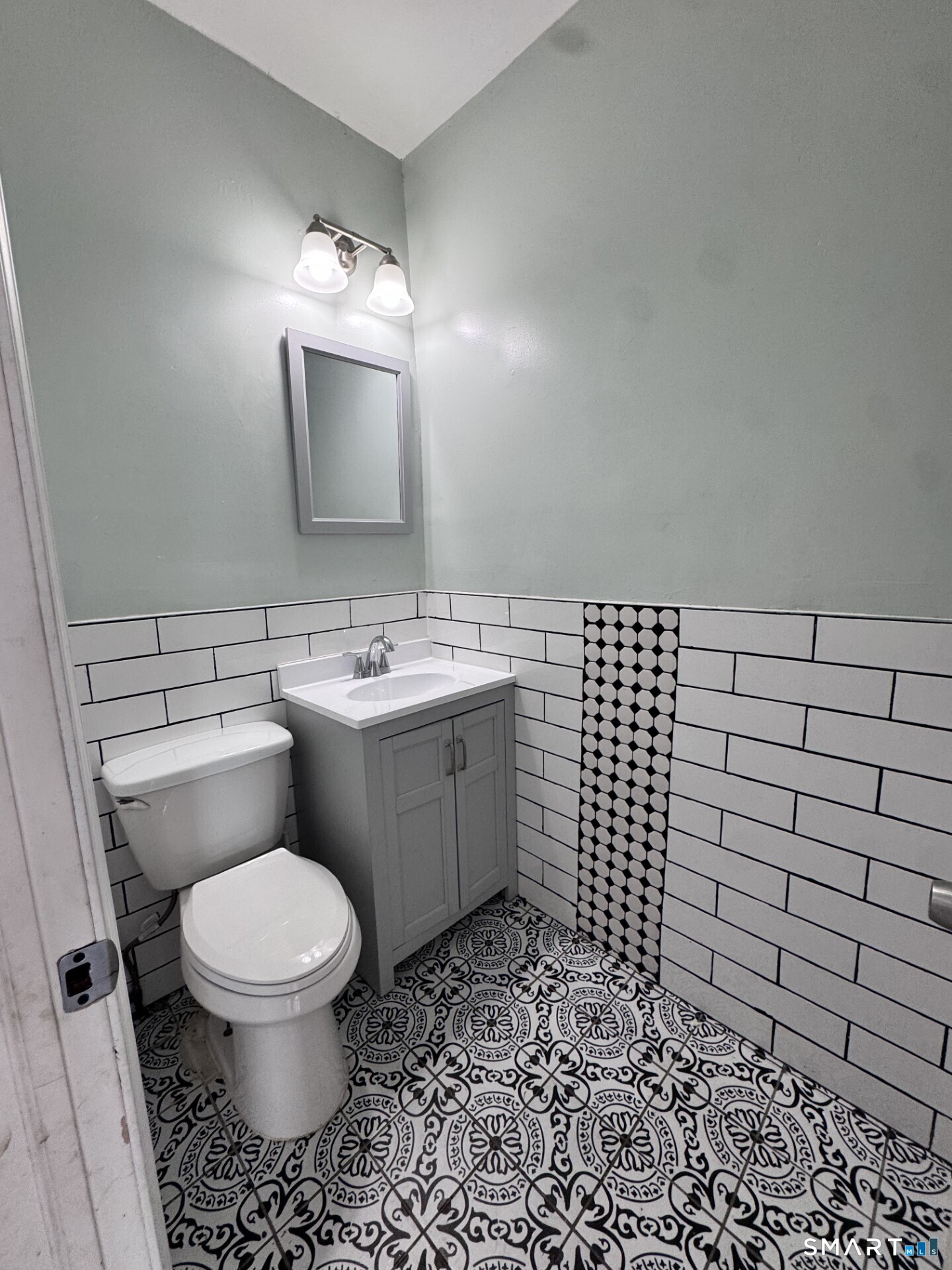 64 Marne Street Hamden, CT 06514 - Photo 11 of 19