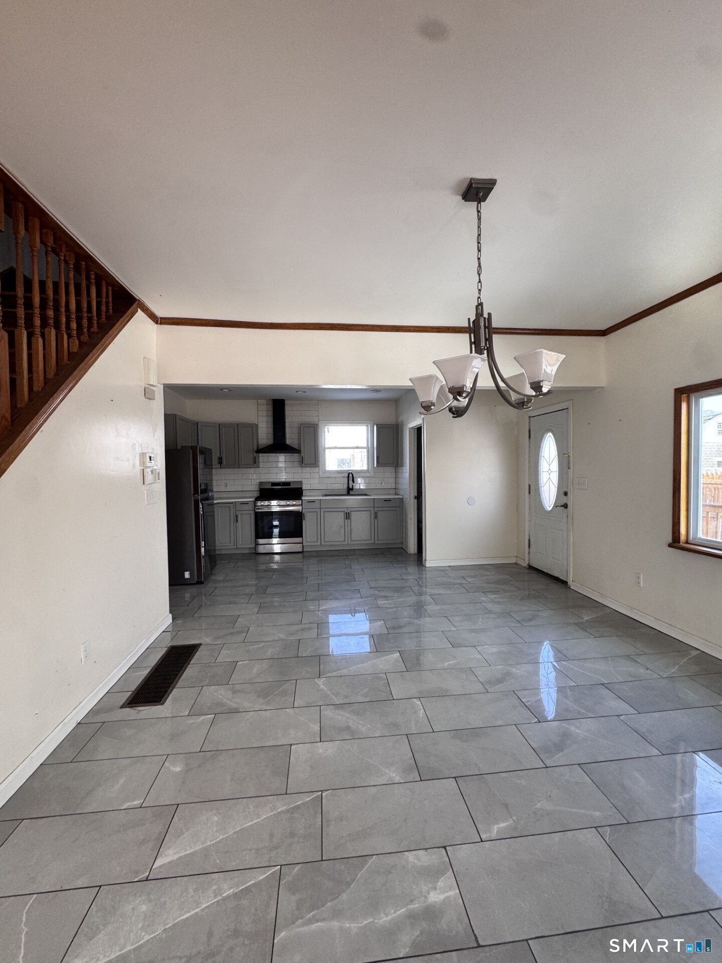 64 Marne Street Hamden, CT 06514 - Photo 8 of 19