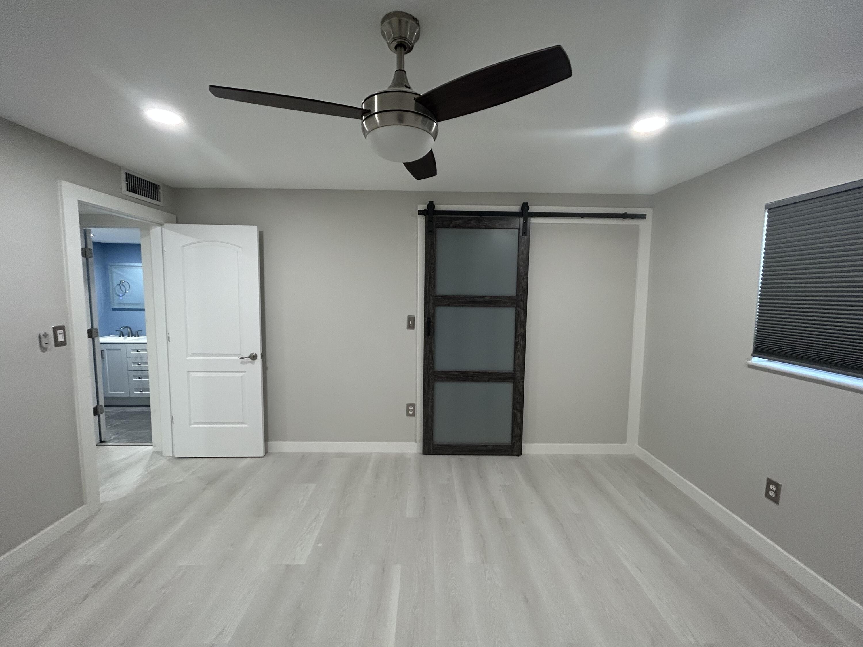 340 Northwest 19th Street, Unit 1030 Boca Raton, FL 33432 - Photo 5 of 6 IMG_5928