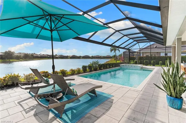 a outdoor view with a sitting space