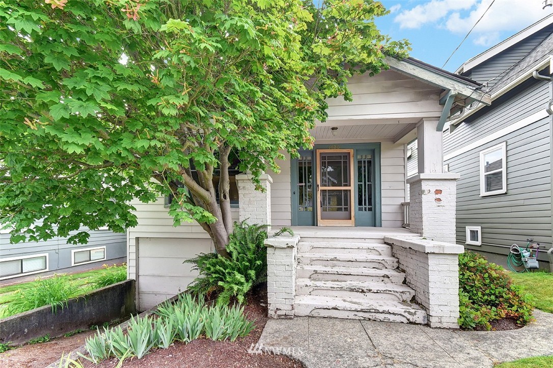 1620 North 53rd Street Seattle, WA 98103 - Photo 2 of 21 Gallery Image 2