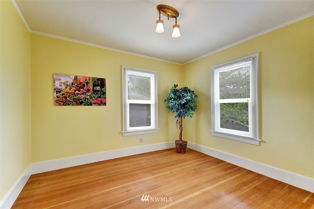 1620 North 53rd Street Seattle, WA 98103 - Photo 11 of 21 Gallery Image 11