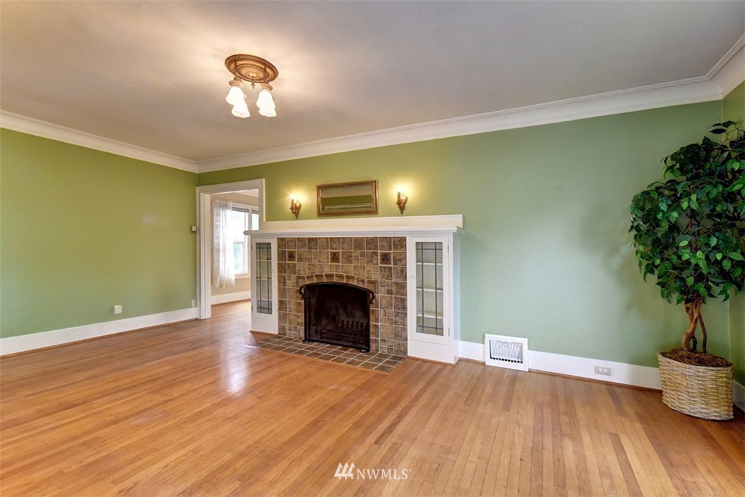 1620 North 53rd Street Seattle, WA 98103 - Photo 3 of 21 Gallery Image 3