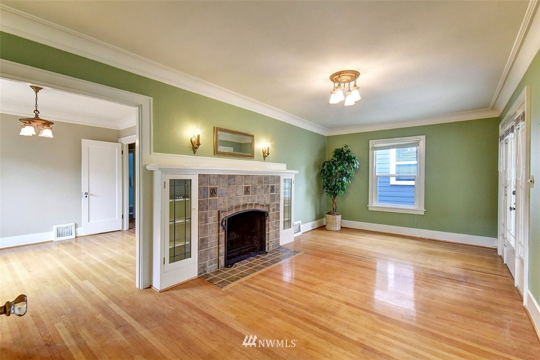 1620 North 53rd Street Seattle, WA 98103 - Photo 4 of 21 Gallery Image 4