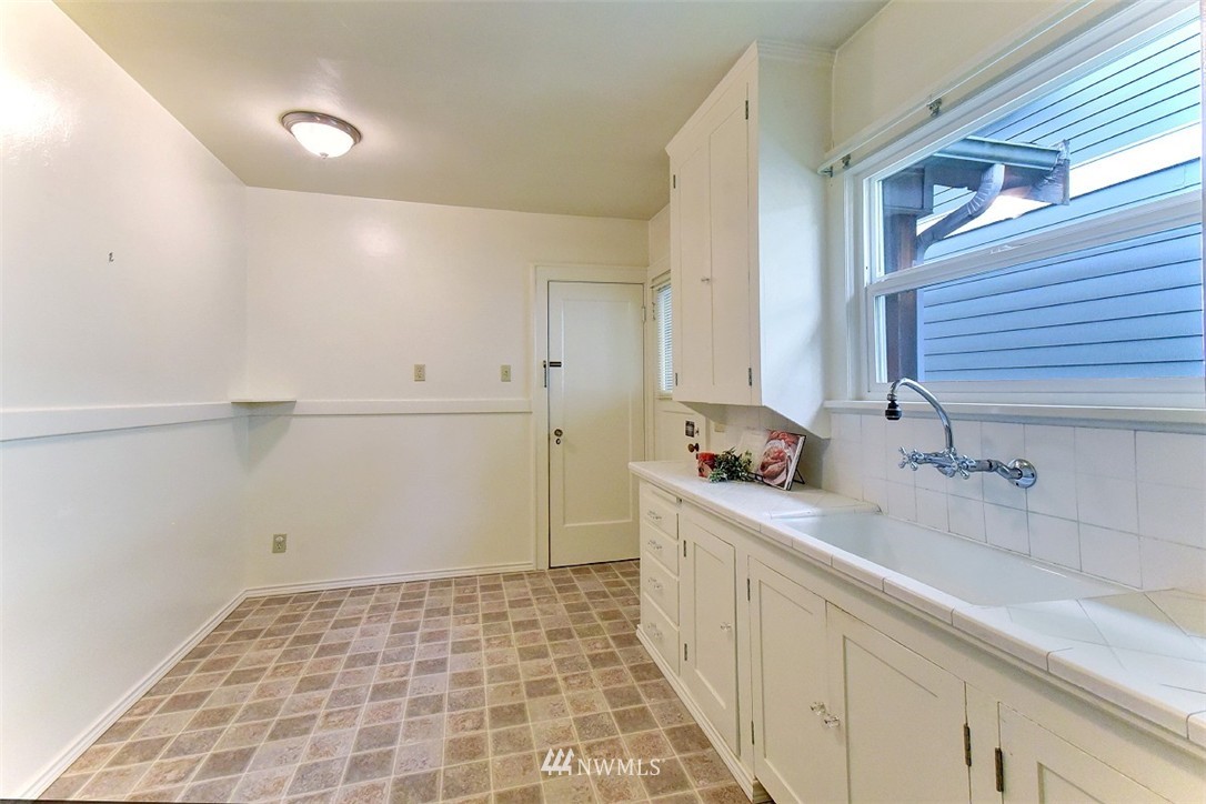 1620 North 53rd Street Seattle, WA 98103 - Photo 10 of 21 Gallery Image 10