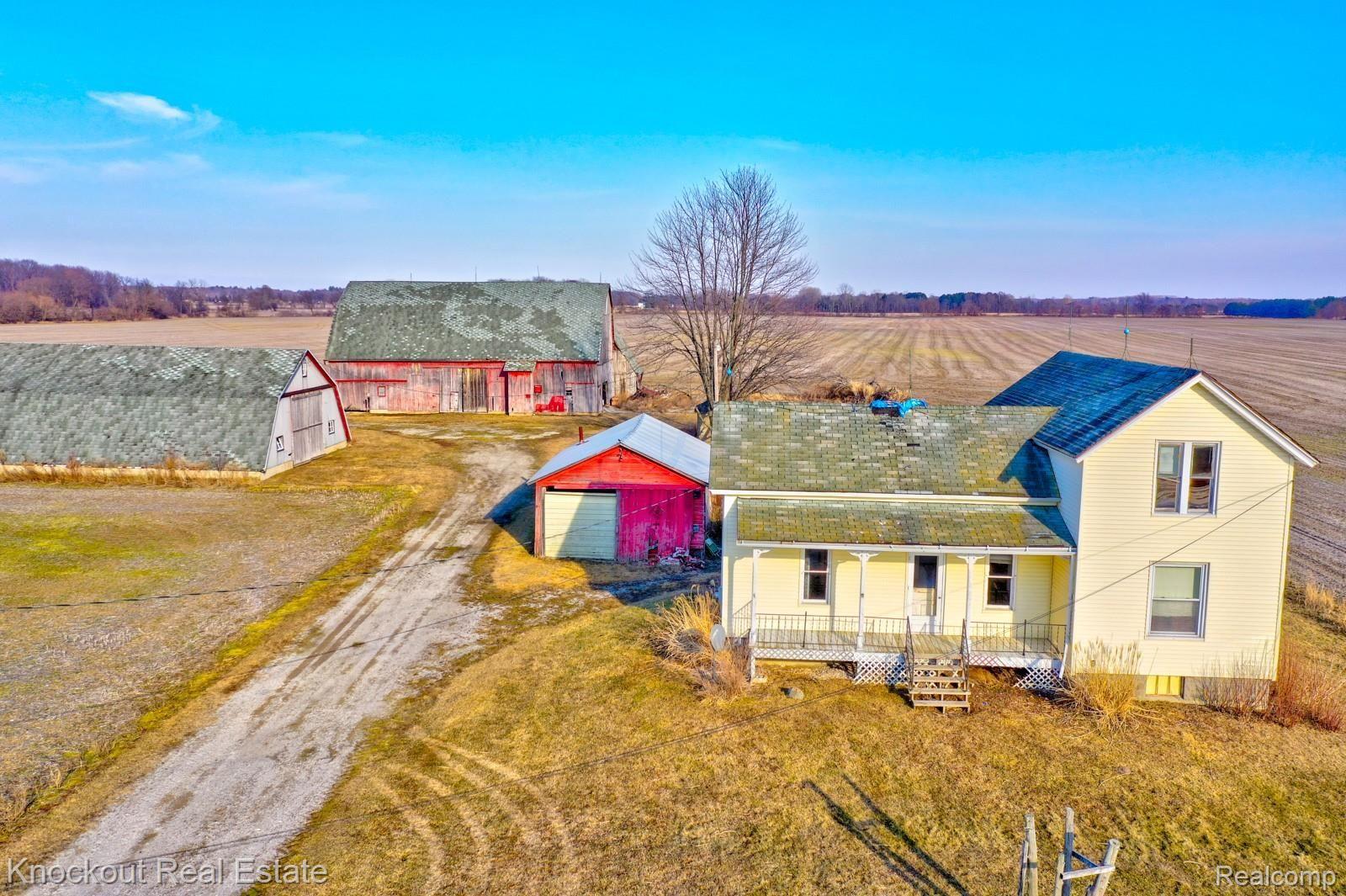 10665 South Dehmel Road Birch Run, MI 48415 - Photo 23 of 41 10665 Dehmel-21.jpg