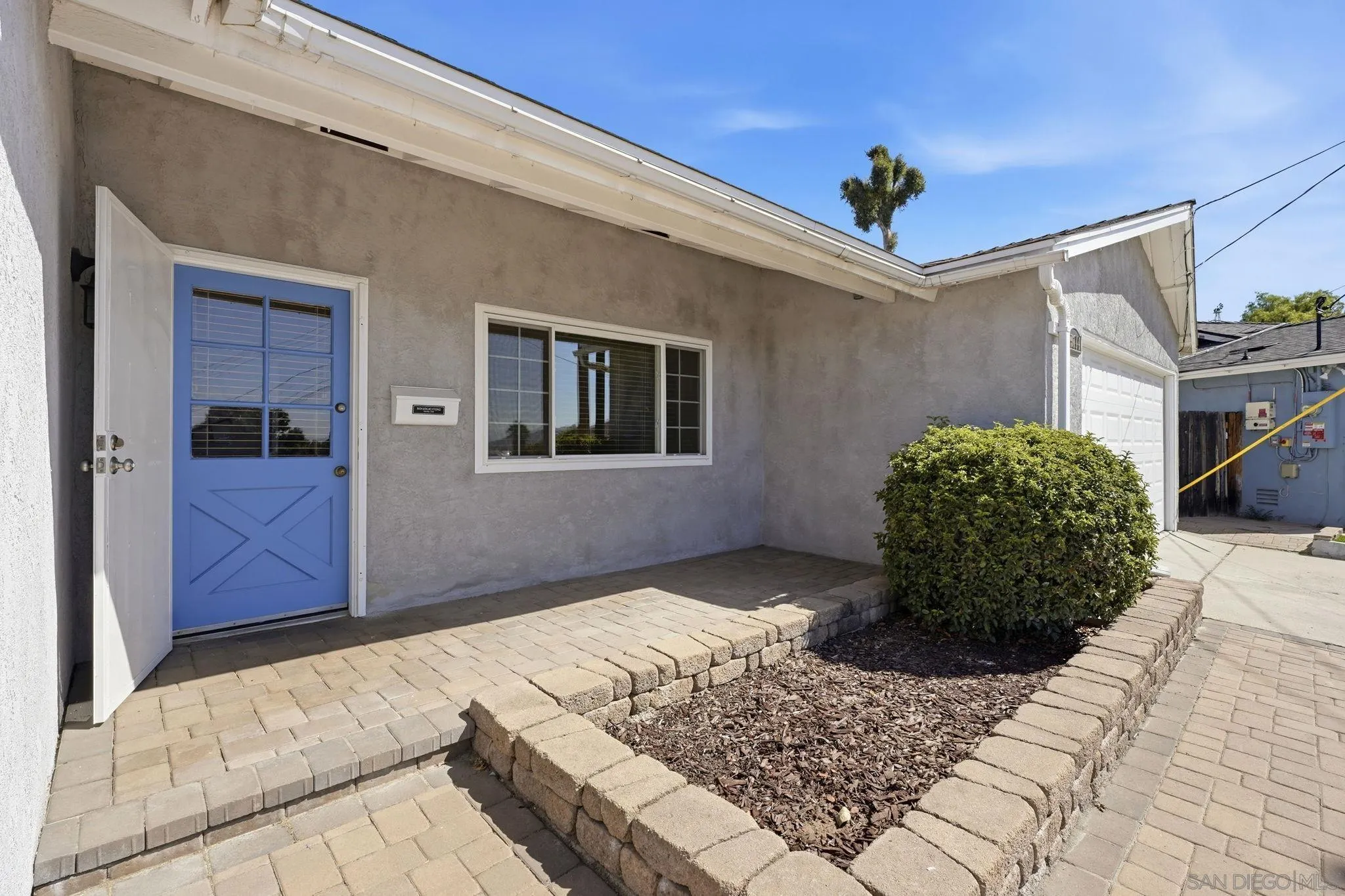 9744 Ramo Court Santee, CA 92071 - Photo 2 of 53 Gallery Image 2