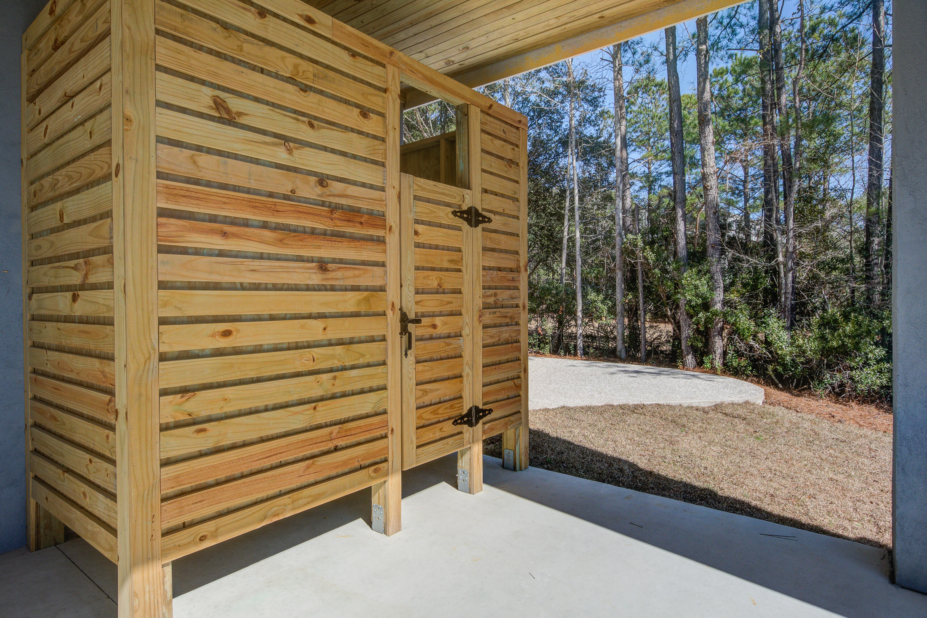 7527 Ladys Secret Lane Awendaw, SC 29429 - Photo 40 of 57 Outdoor Shower