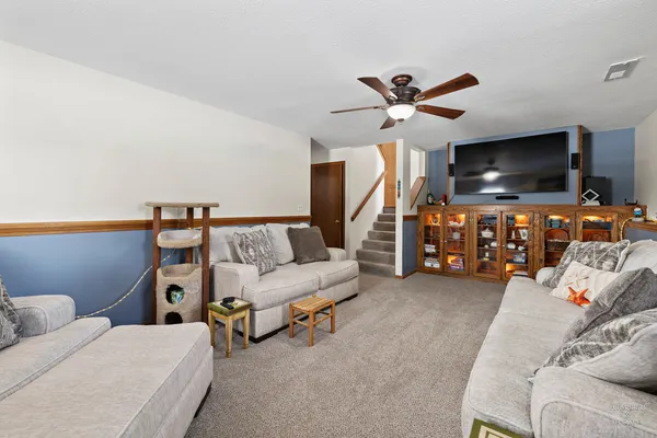 $339,000 | 12715 Waltham Close, Roscoe, IL 61073