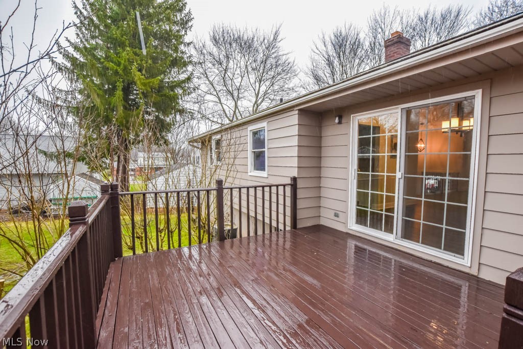 2515 Durand Road Akron, OH 44333 - Photo 27 of 34 Deck