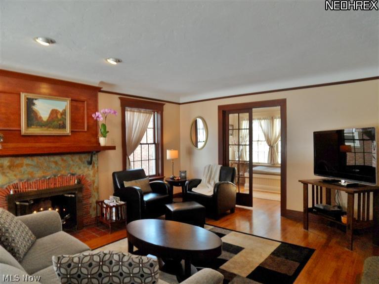 6454 South Canterbury Road Parma, OH 44129 - Photo 4 of 25