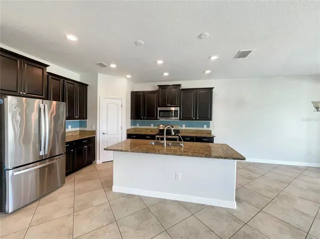 $500,000 | 19491 Paddock View Drive, Tampa, FL 33647