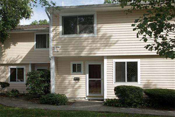 17 Beal's Cove Road, Unit E Hingham, MA 02043 - Photo 1 of 10 Gallery Image 1