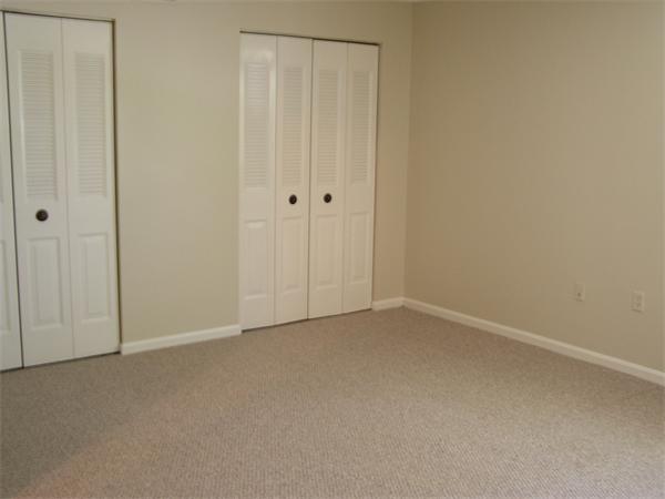 17 Beal's Cove Road, Unit E Hingham, MA 02043 - Photo 7 of 10 Gallery Image 7
