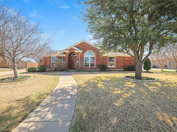 $492,000 | 110 Berkshire Drive, Murphy, TX 75094