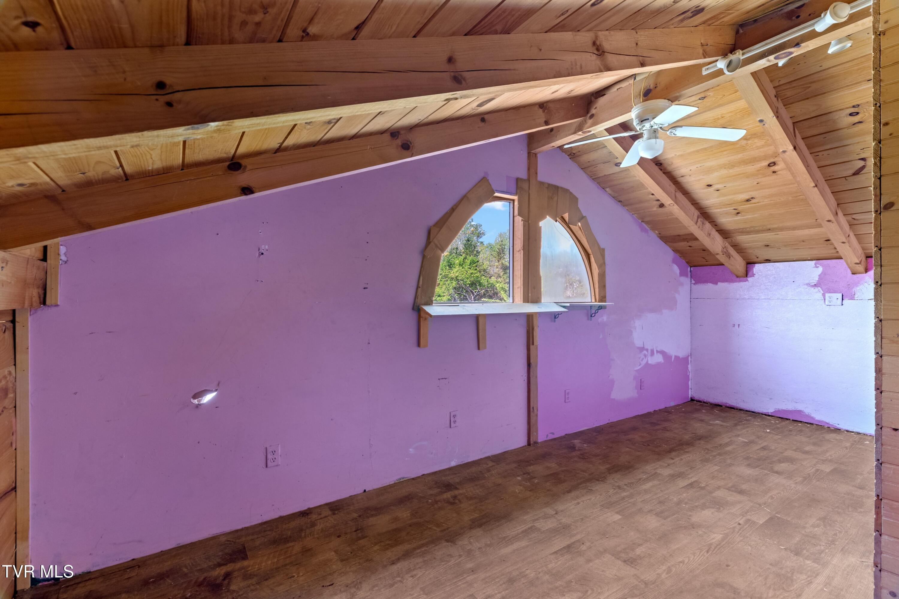 1480 Foxford Road Greeneville, TN 37743 - Photo 15 of 56 015-1480FoxfordRoad-Greeneville-TN-37743