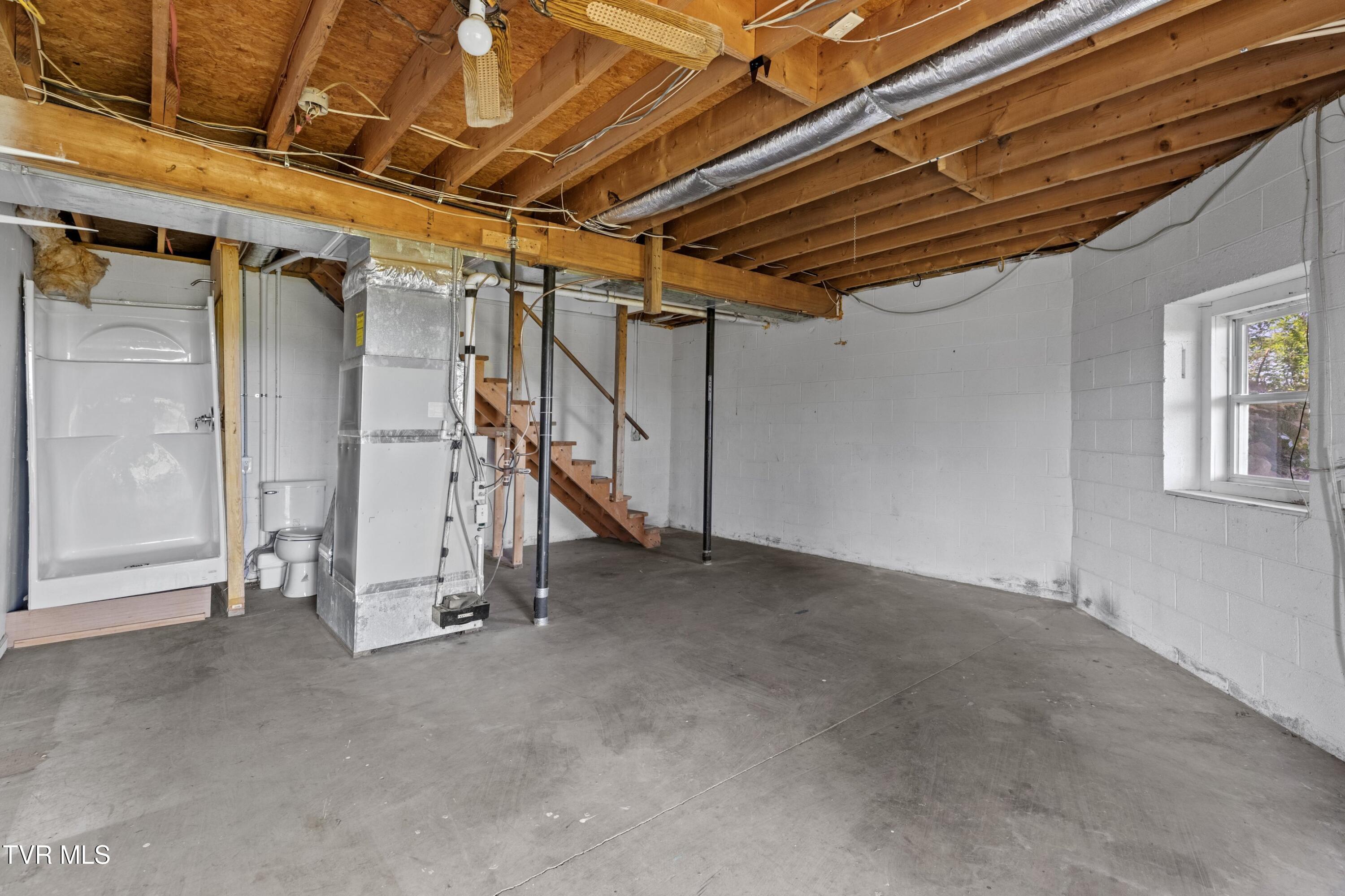 1480 Foxford Road Greeneville, TN 37743 - Photo 27 of 56 027-1480FoxfordRoad-Greeneville-TN-37743