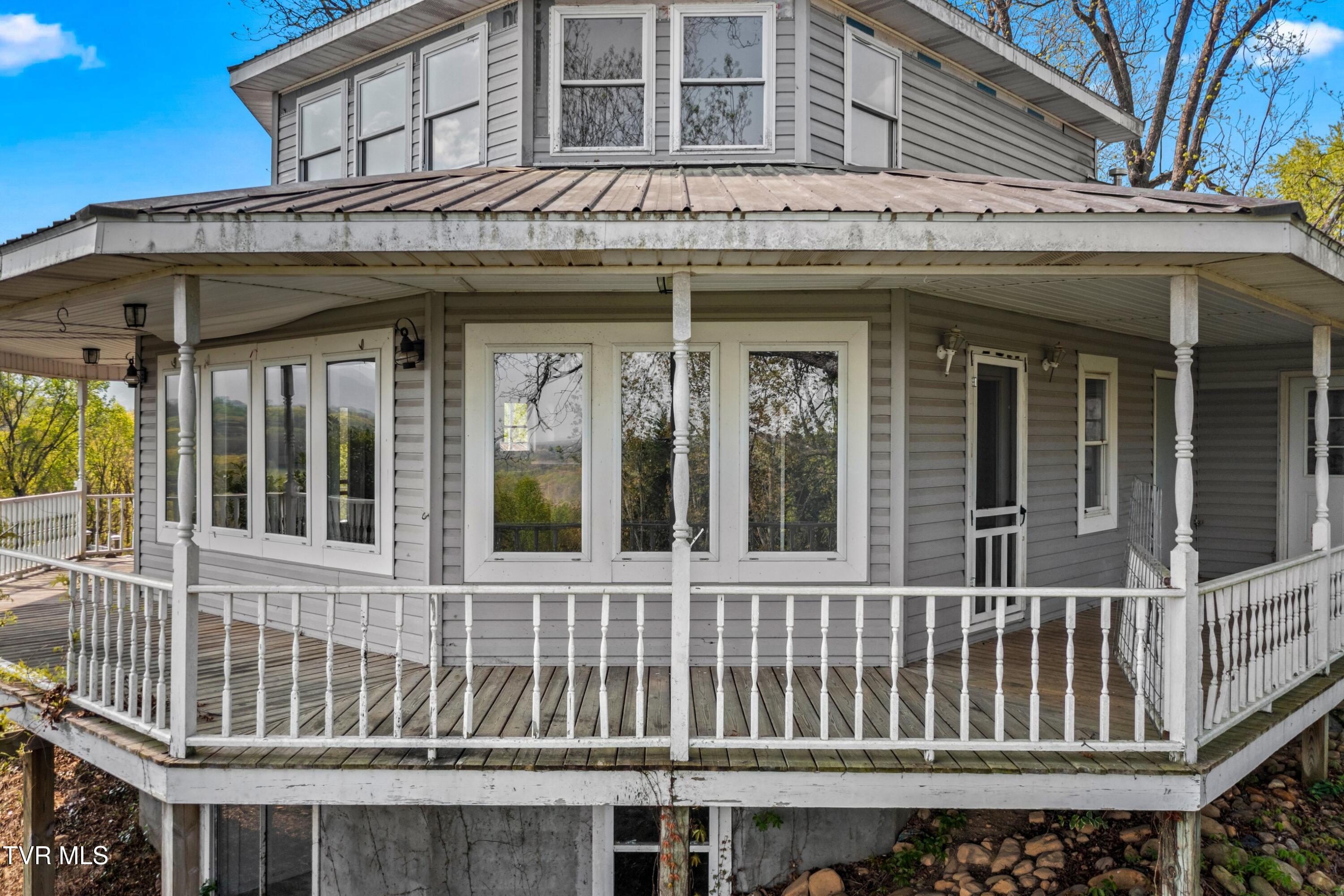 1480 Foxford Road Greeneville, TN 37743 - Photo 35 of 56 035-1480FoxfordRoad-Greeneville-TN-37743