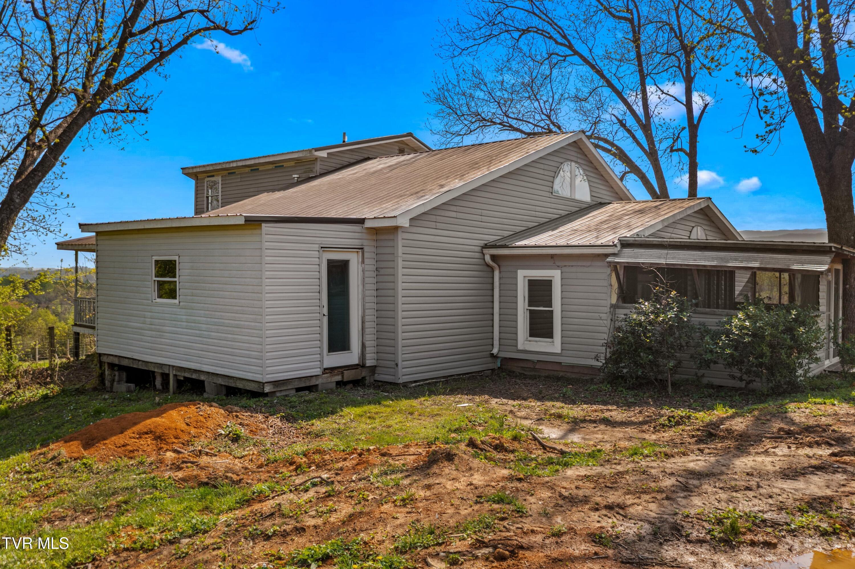 1480 Foxford Road Greeneville, TN 37743 - Photo 36 of 56 036-1480FoxfordRoad-Greeneville-TN-37743