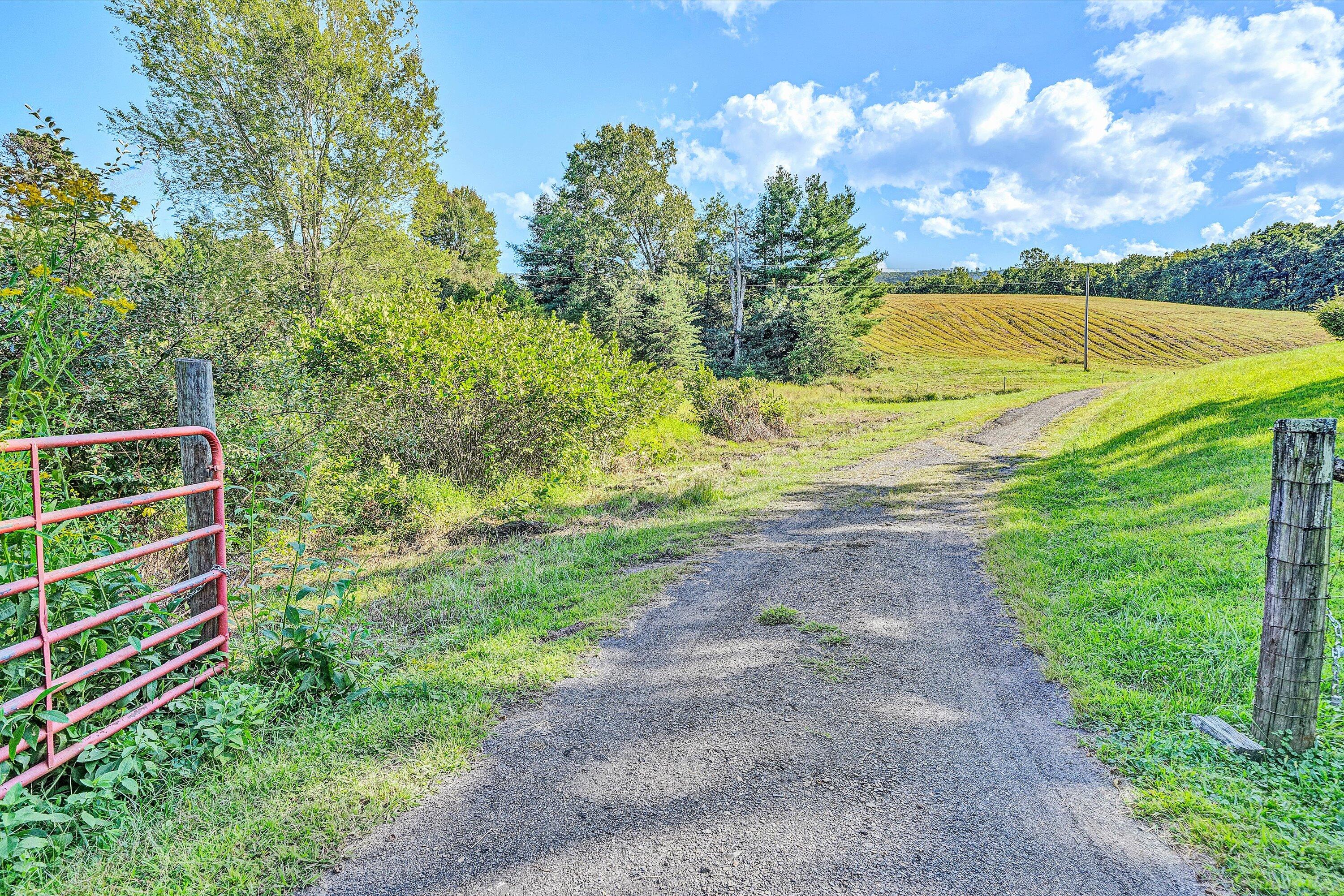2816 Johns Creek Road New Castle, VA 24127 - Photo 69 of 96 39-DSC00067