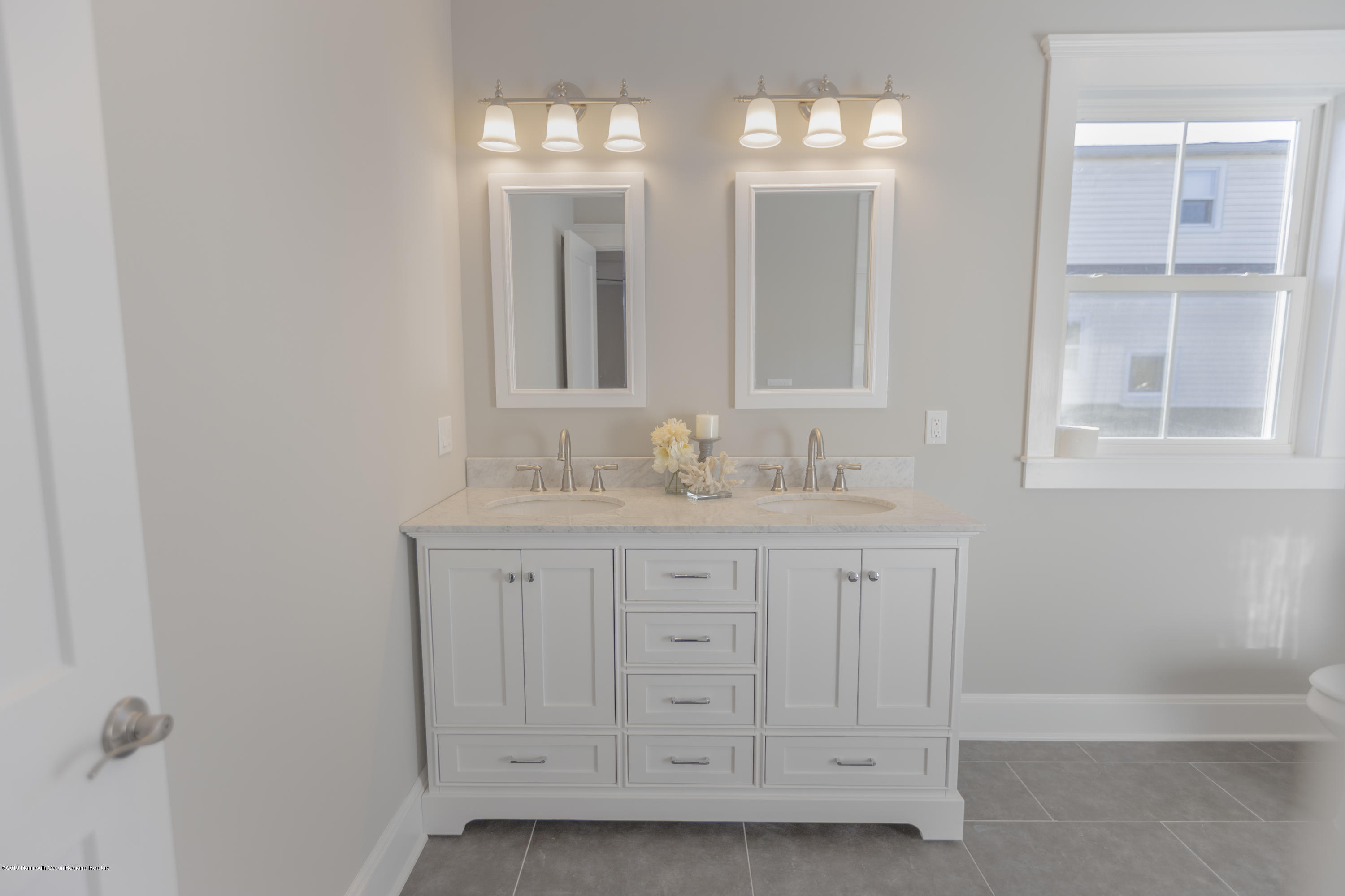 840 River Road Fair Haven, NJ 07704 - Photo 54 of 79 Double sinks